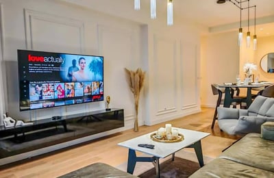 Rental of a modern 3-room apartment, 81 m², Belgrade, Serbia